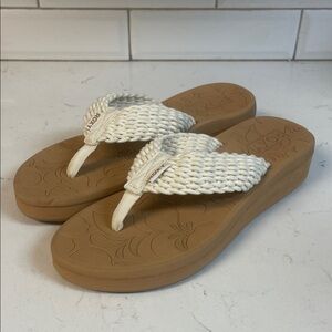 ROXY Women's Caillay Sandals Platform Flip Flops Thongs Size 9